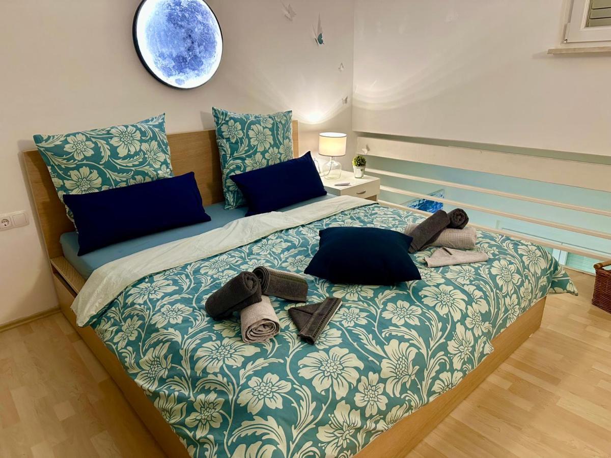 Апартаменты Tanis Ocean Loft Мартиншчица Экстерьер фото